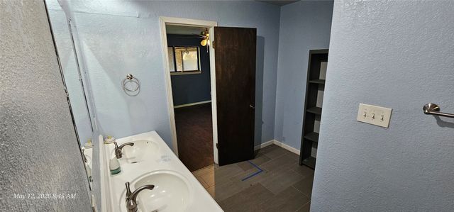 2550 Meadow lake Drive, Abilene, TX 79606