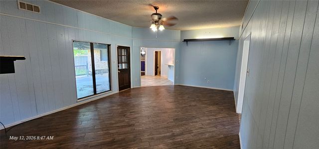 2550 Meadow lake Drive, Abilene, TX 79606