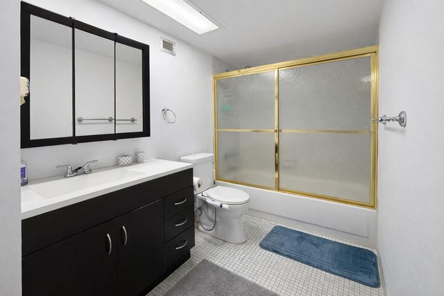 5401 Collins Avenue 1516, Miami Beach, FL 33140