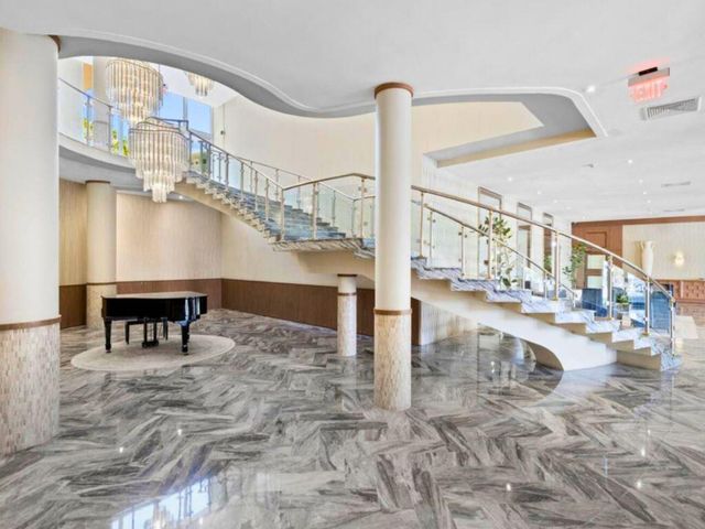 5401 Collins Avenue 1516, Miami Beach, FL 33140