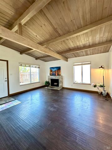 1111 Marionola Way, Pinole, CA 94564