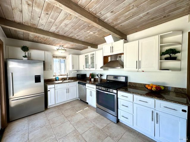 1111 Marionola Way, Pinole, CA 94564