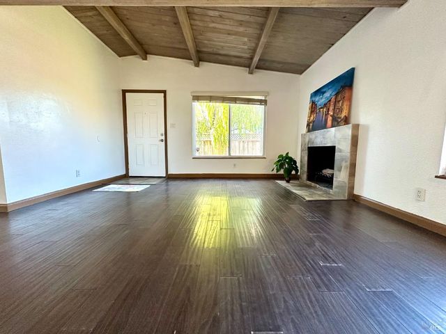 1111 Marionola Way, Pinole, CA 94564