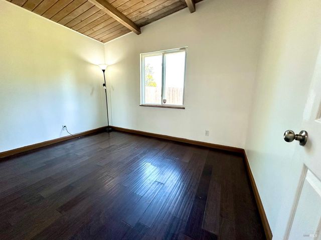 1111 Marionola Way, Pinole, CA 94564