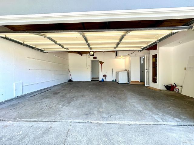 1111 Marionola Way, Pinole, CA 94564