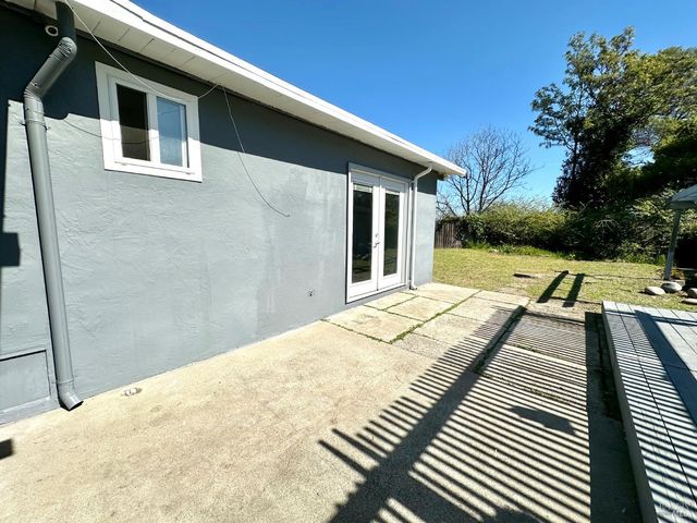 1111 Marionola Way, Pinole, CA 94564