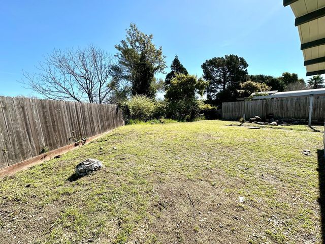 1111 Marionola Way, Pinole, CA 94564