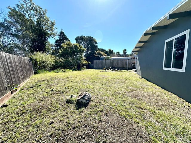 1111 Marionola Way, Pinole, CA 94564