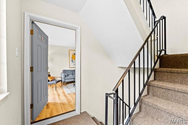 2745 Westphalia Court C, St Louis, MO 63129