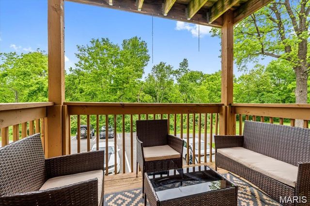 2745 Westphalia Court C, St Louis, MO 63129