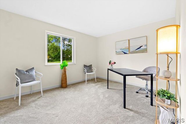 2745 Westphalia Court C, St Louis, MO 63129