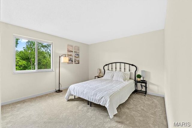 2745 Westphalia Court C, St Louis, MO 63129