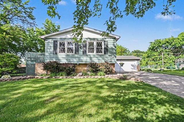 15405 James Drive, Oak Forest, IL 60452