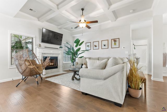 18 Pearl Moss Lane, Kathleen, GA 31047