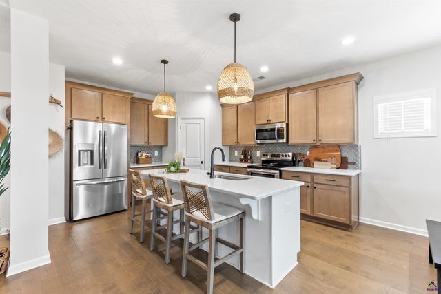 18 Pearl Moss Lane, Kathleen, GA 31047