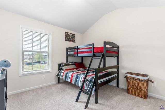 18 Pearl Moss Lane, Kathleen, GA 31047