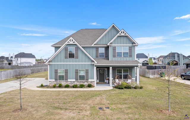 18 Pearl Moss Lane, Kathleen, GA 31047