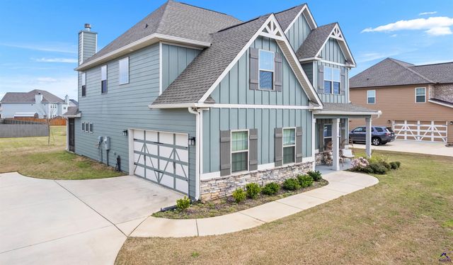 18 Pearl Moss Lane, Kathleen, GA 31047