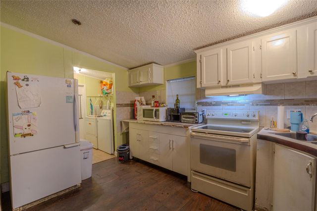 1255 SAINT NICHOLAS AVENUE, Christmas, FL 32709