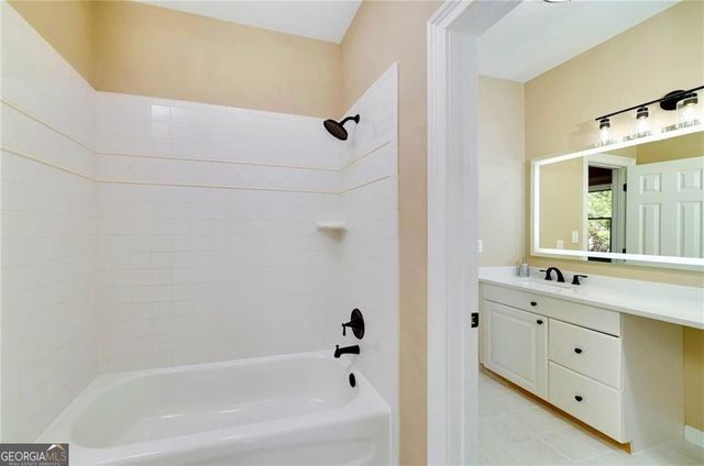 170 Longcreek Drive, Fayetteville, GA 30214