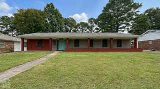 1912 Sherwood Drive, Jonesboro, AR 72401