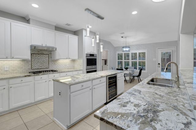 1915 Lakeside Crossing, Katy, TX 77494