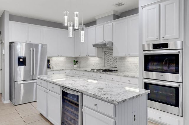 1915 Lakeside Crossing, Katy, TX 77494