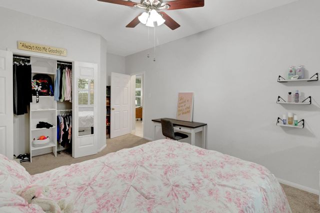 1915 Lakeside Crossing, Katy, TX 77494