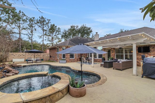 1915 Lakeside Crossing, Katy, TX 77494