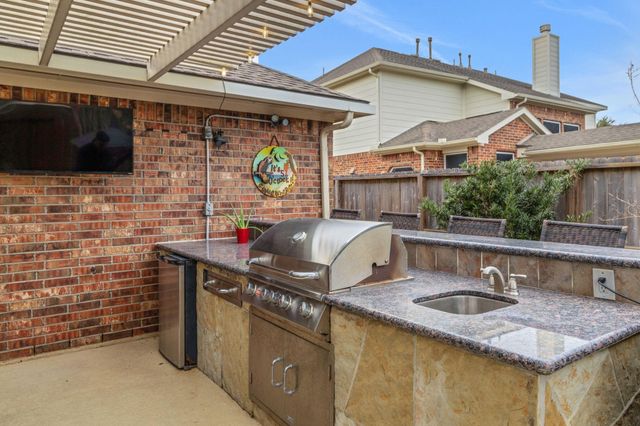 1915 Lakeside Crossing, Katy, TX 77494