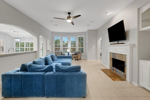 1915 Lakeside Crossing, Katy, TX 77494