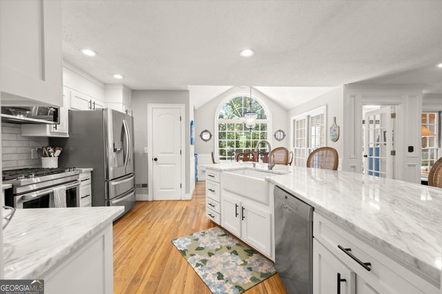 2695 Arbor Summit, Marietta, GA 30066