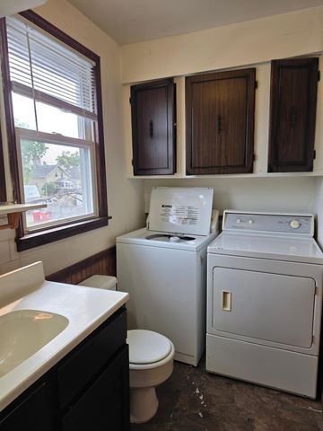 652 E 3rd Street, Winona, MN 55987