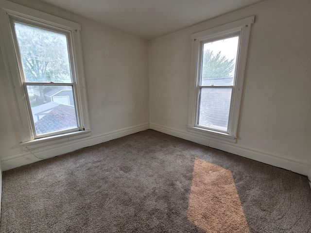 652 E 3rd Street, Winona, MN 55987