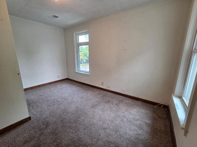 652 E 3rd Street, Winona, MN 55987