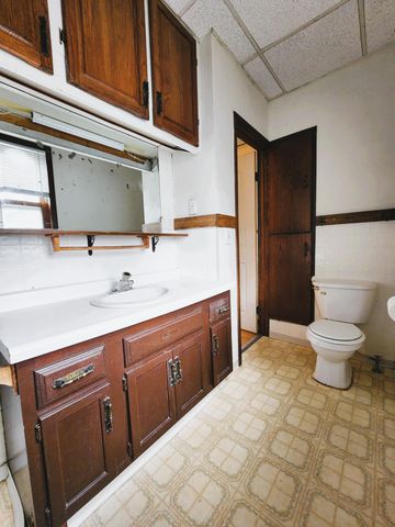 652 E 3rd Street, Winona, MN 55987