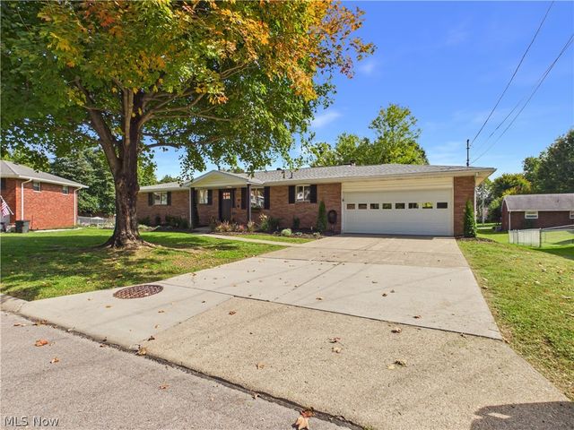 129 Morningside Circle, Parkersburg, WV 26101