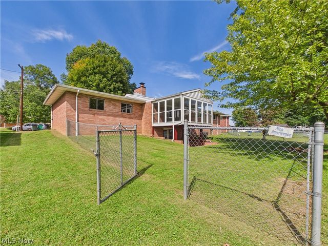 129 Morningside Circle, Parkersburg, WV 26101