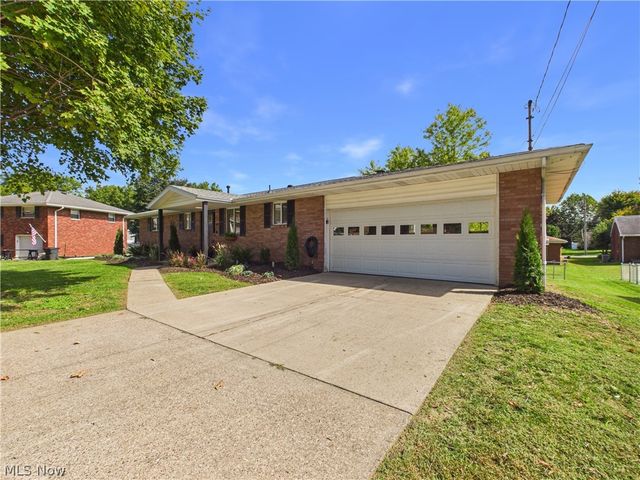 129 Morningside Circle, Parkersburg, WV 26101