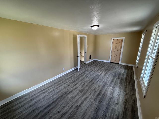 1134 N Johnson Street, South Bend, IN 46628