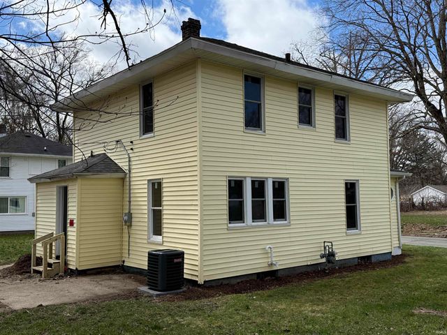 1134 N Johnson Street, South Bend, IN 46628