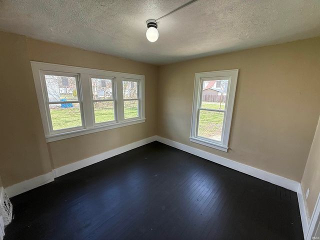 1134 N Johnson Street, South Bend, IN 46628