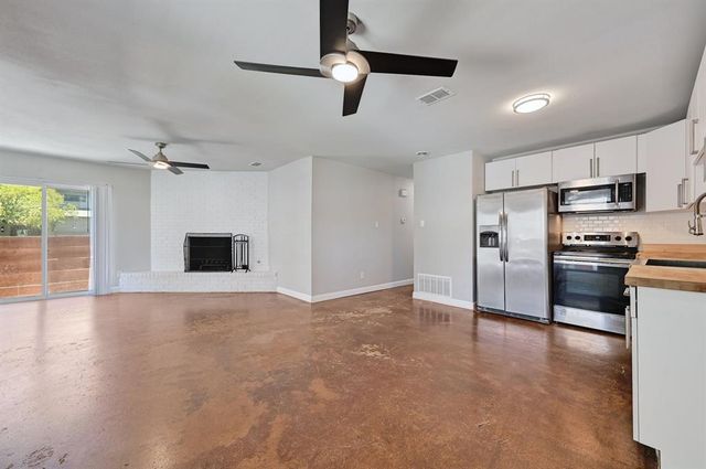 2401 La Casa DR A&B, Austin, TX 78704