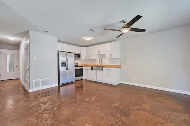 2401 La Casa DR A&B, Austin, TX 78704