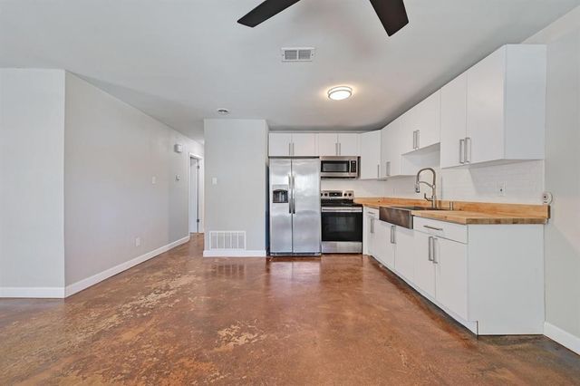 2401 La Casa DR A&B, Austin, TX 78704