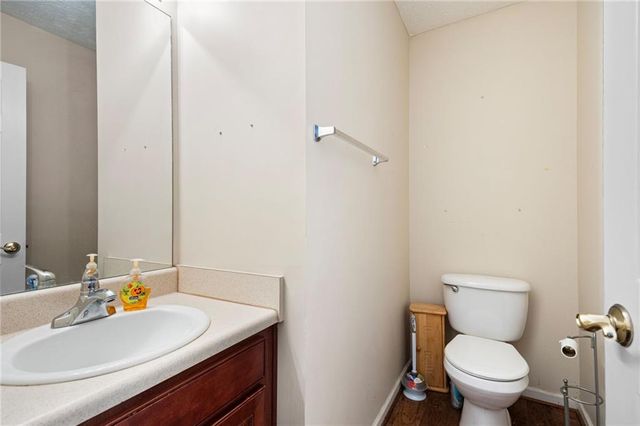 103 E SKYLINE View, Dallas, GA 30157