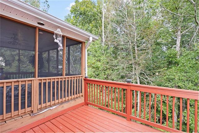 103 E SKYLINE View, Dallas, GA 30157