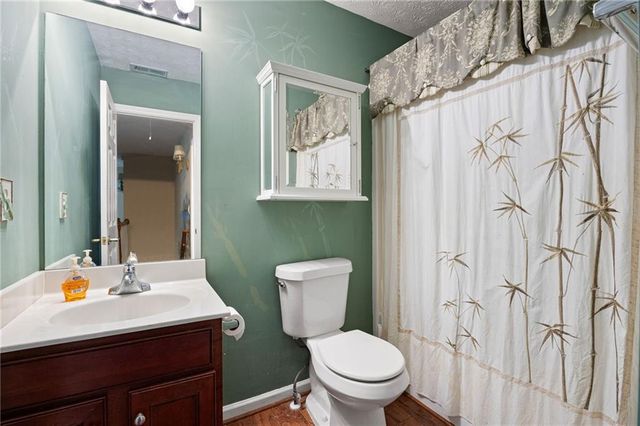 103 E SKYLINE View, Dallas, GA 30157