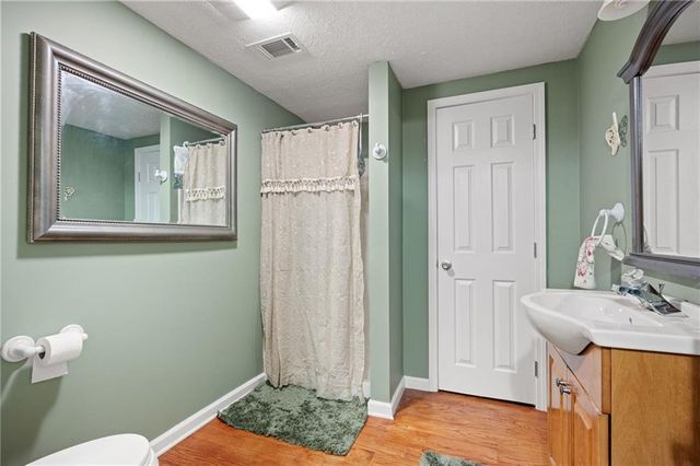 103 E SKYLINE View, Dallas, GA 30157