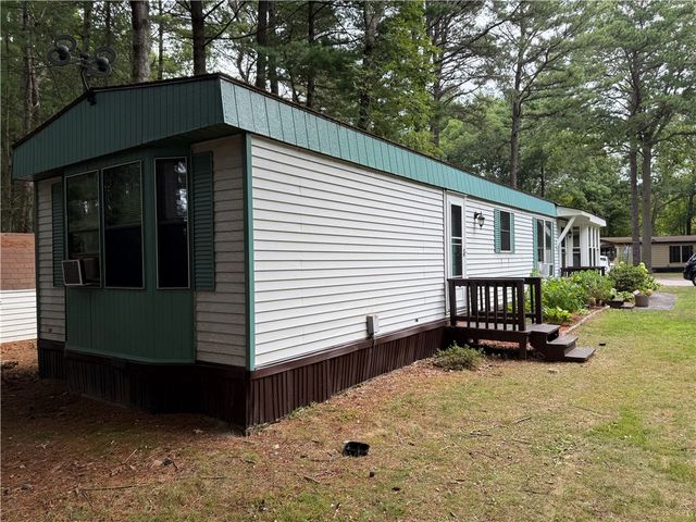28 Leisure Way, Coventry, RI 02816